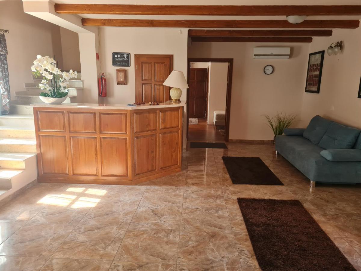 Toroes Panzio Bed & Breakfast Szabolcs Ngoại thất bức ảnh